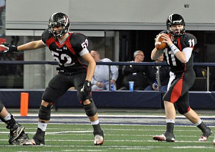 Baker Mayfield with time to throw. Mayfield2.jpg