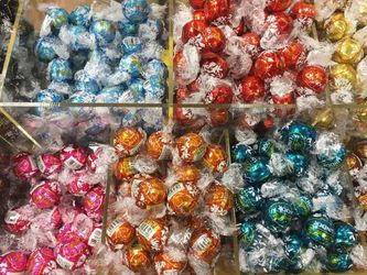 Lindt_truffles.jpg