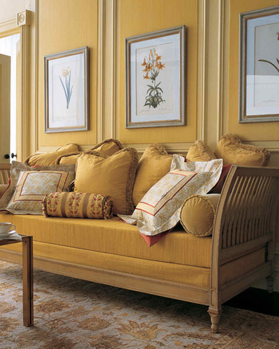 mustard room.jpg