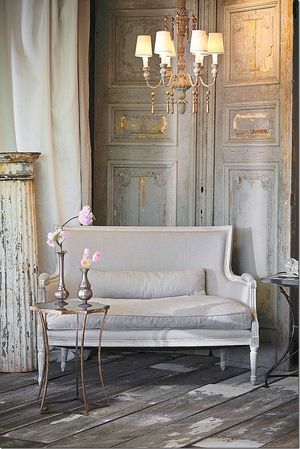 f1459bfd217aa2617ee3f6748999ef66--french-interiors-grey-interiors.jpg