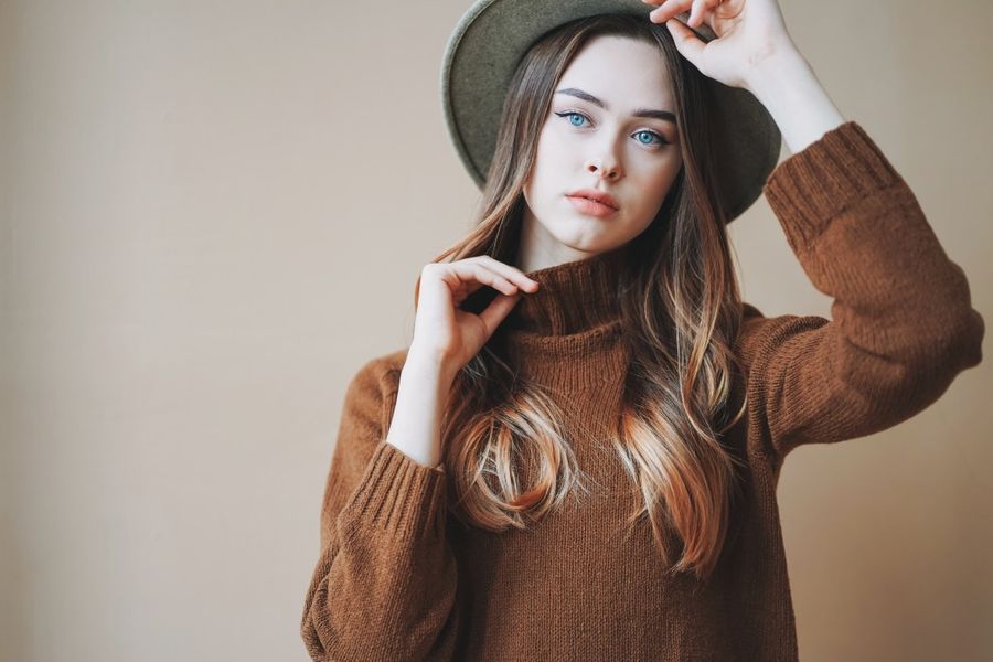 young-beautiful-long-brown-haired-hair-girl-with-blue-eyes-in-felt-hat-and-brown-knitted-sweater_t20_9kwbXK.jpg