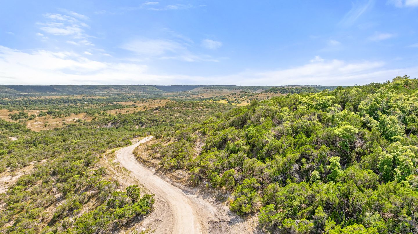 dji_20250815155910_0303_d_1_1_323.jpg