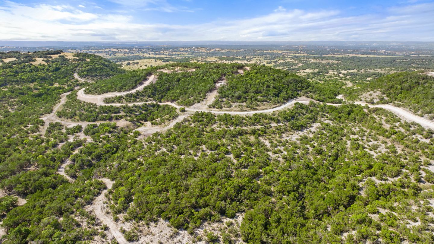 dji_20250815165200_0339_d_1_545.jpg