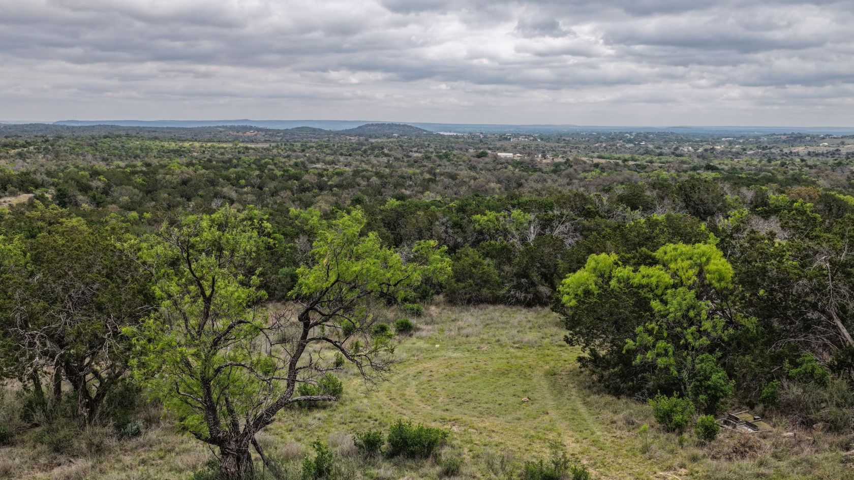 3-web-or-mls-71-962 Ranch Selects-1.jpg