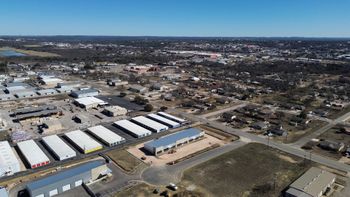 2205-Warehouse-Cir-Marble-Falls-TX-Building-Photo-9-LargeHighDefinition.jpg