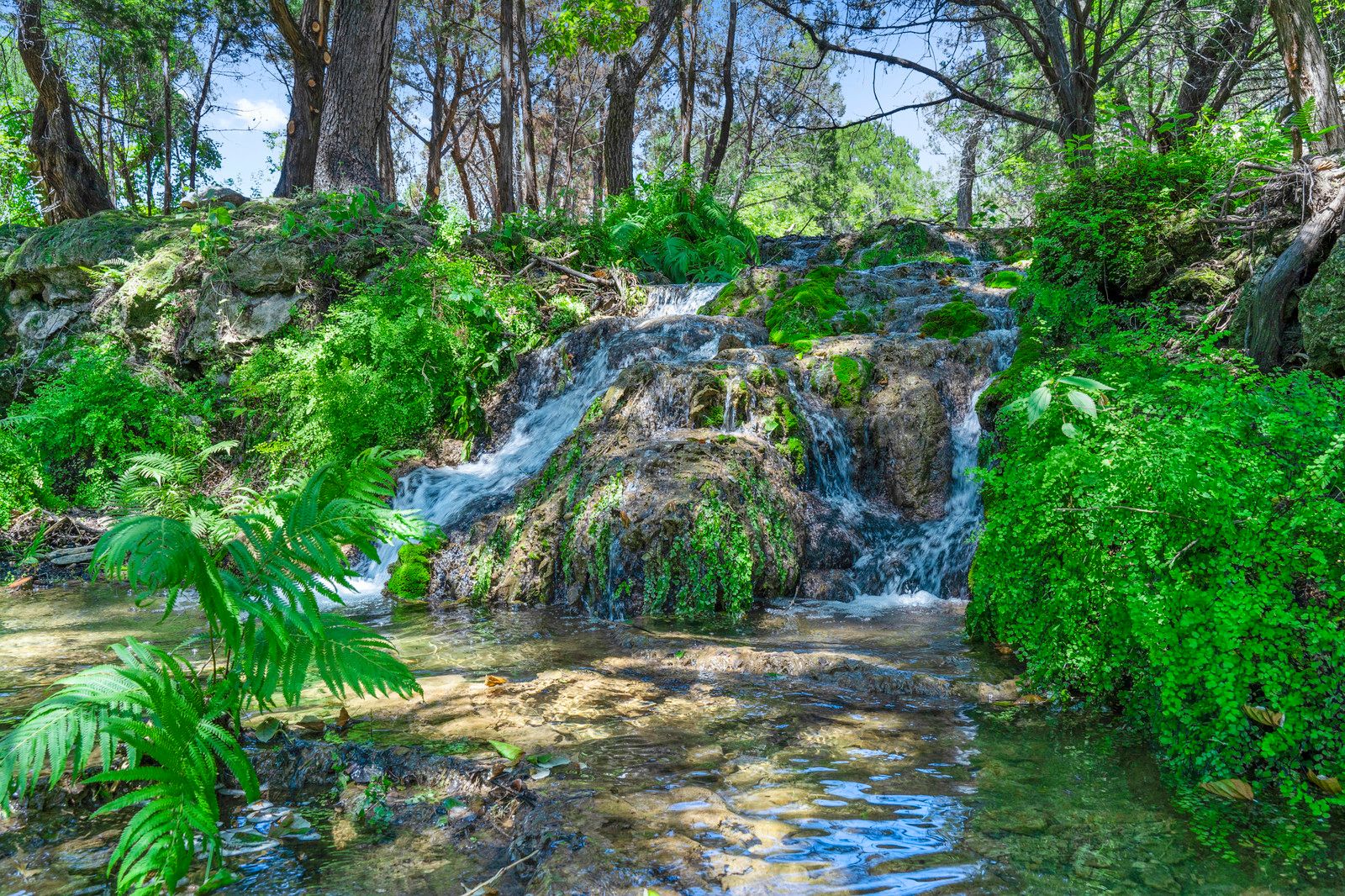 Texas Hill Country Ranches & Real Estate in Marble Falls For Sale