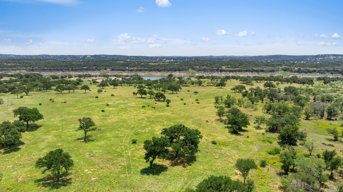 dji_20240605134344_0013_d_735.jpg