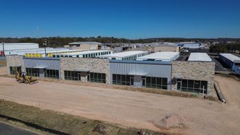 2205-Warehouse-Cir-Marble-Falls-TX-Building-Photo-2-LargeHighDefinition.jpg
