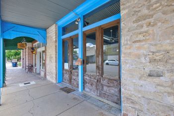 20-web-or-mls-308 South Main-20.jpg