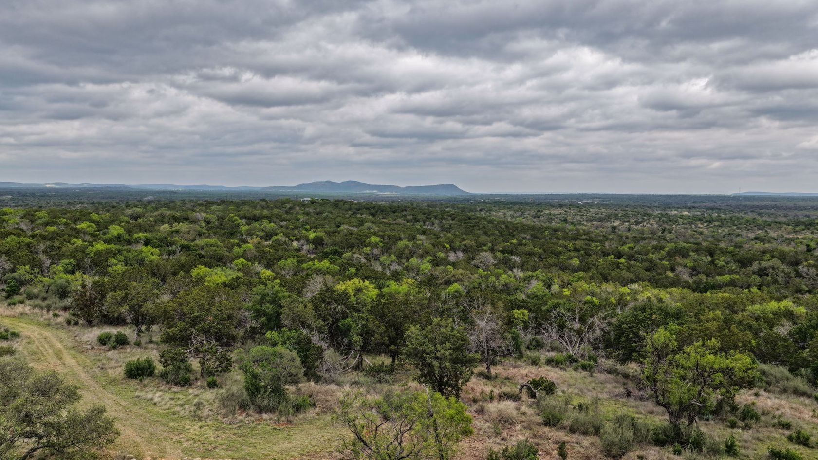 9-web-or-mls-71-962 Ranch Selects-7.jpg