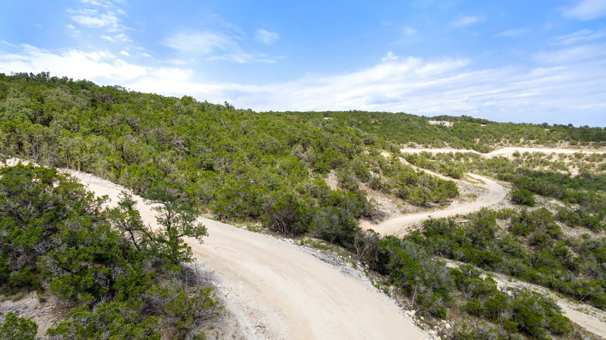 dji_20250815155239_0253_d_1_1_458.jpg