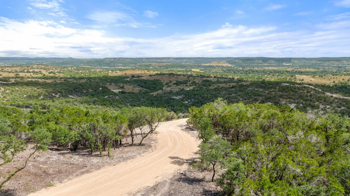 dji_20250815155215_0250_d_1_1_774.jpg