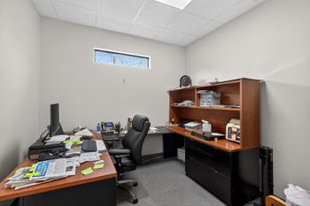 3-web-or-mls-905 3rd St-3.jpg