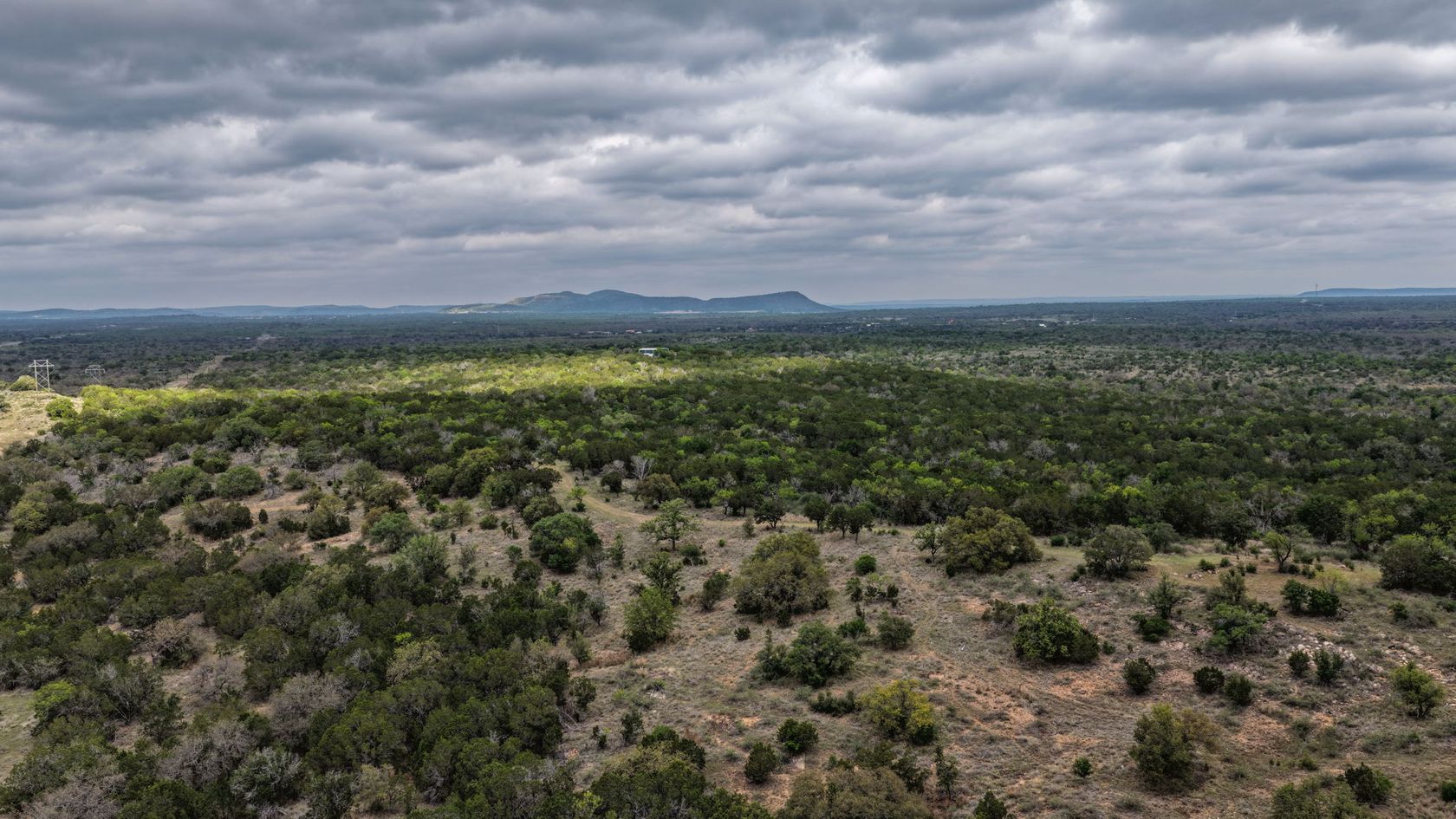 18-web-or-mls-71-962 Ranch Selects-16.jpg