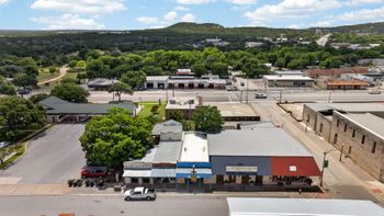 25-web-or-mls-308 South Main-25.jpg