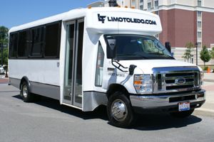Satin_Party_Bus_06.jpg