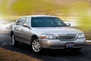 lincoln-sedan.jpg