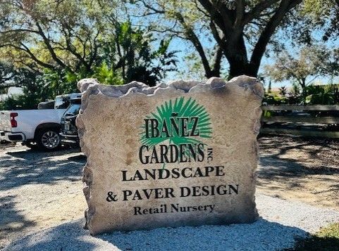 Ibanez Gardens sign.jpg