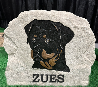 Pet Stone - Rottweiler (ZUES) 2.png