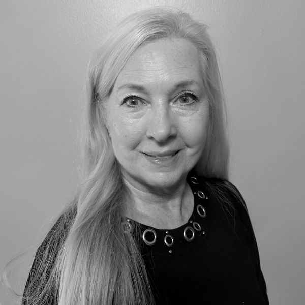debbie-jones.jpg