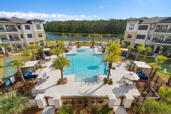 Senior Citizen Apartments near Jacksonville, Florida