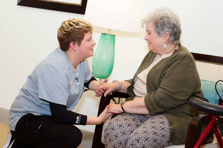 Starling Senior Living provides memory care services at our assisted living communities. Memory Care Assisted Living & Dementia Care