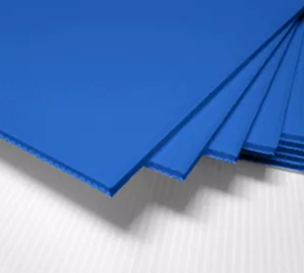 blue-corrugated-plastic-sheet.png