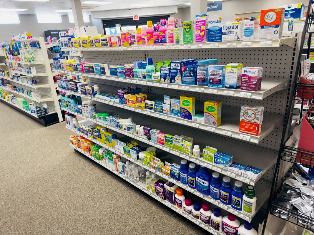 Lo Cost Pharmacy products and services