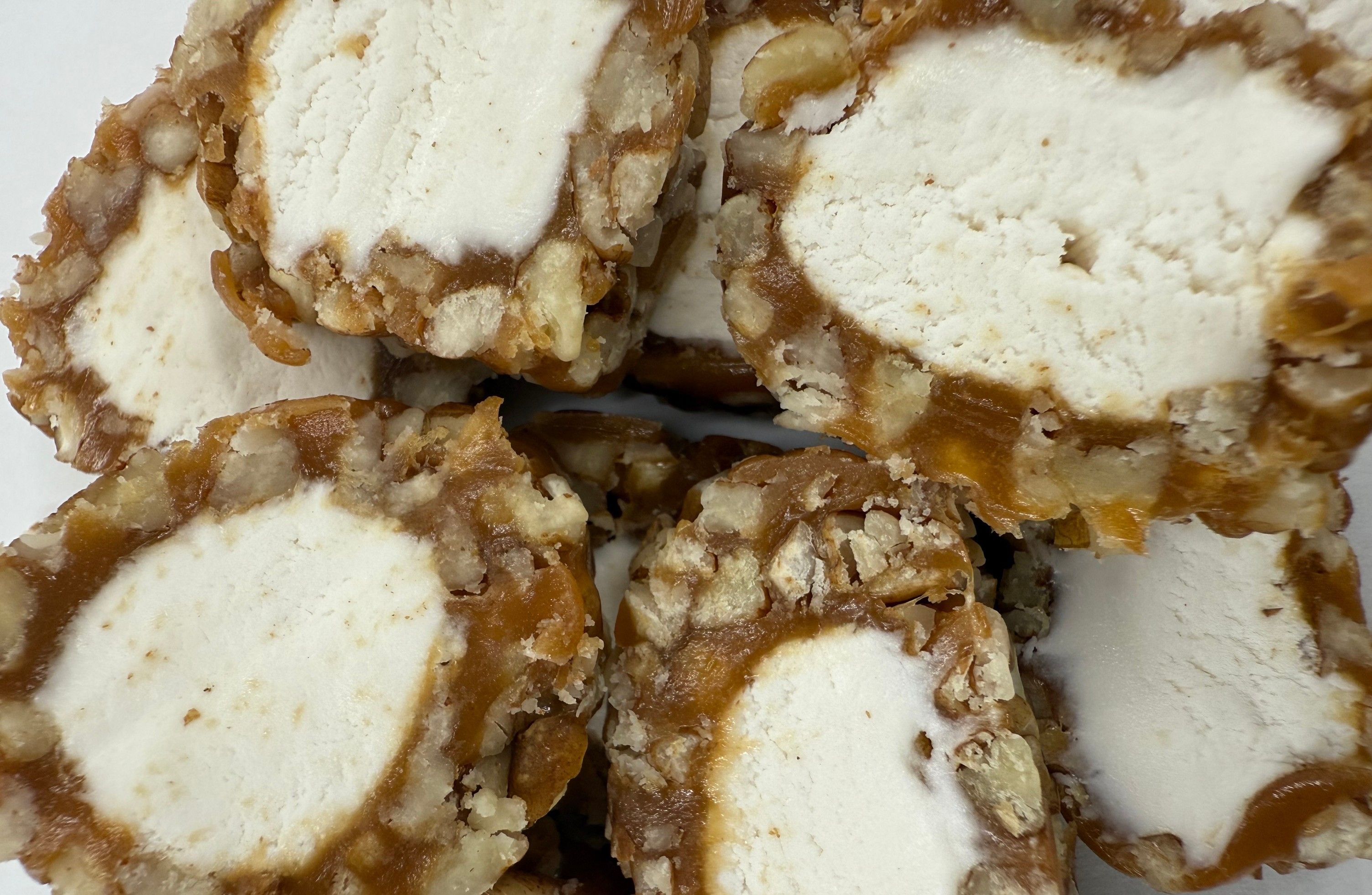pecan rolls2.jpg