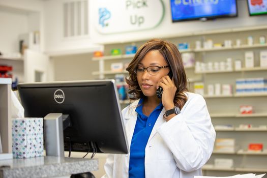 Pharmacist Dr. Jaelyn Jones (1).jpg