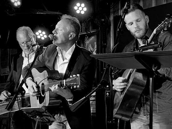 Brad Bulla and Kit Bulla SI 002 - Brad Bulla.jpg