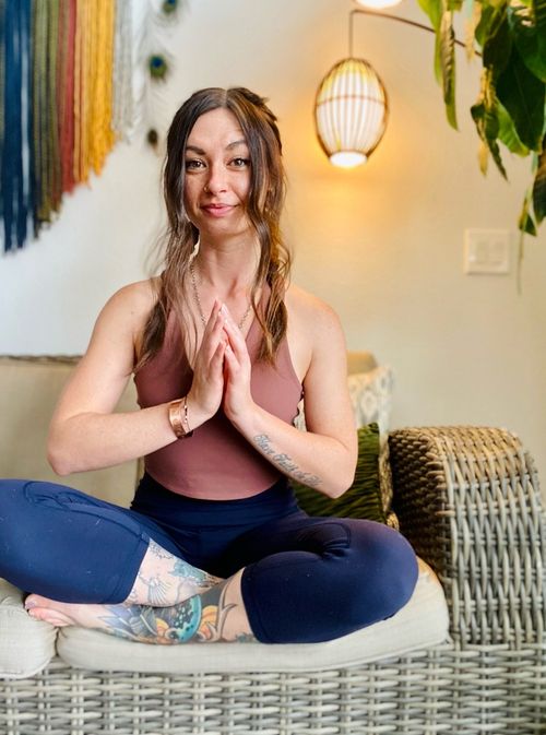 CYT-200, Hot Asana Certified Hands On Assist, Certified Restorative & Meditation Instructor, Reiki Master Practitioner Sarah Spence