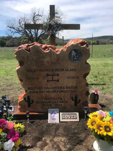 Country Headstone.JPG