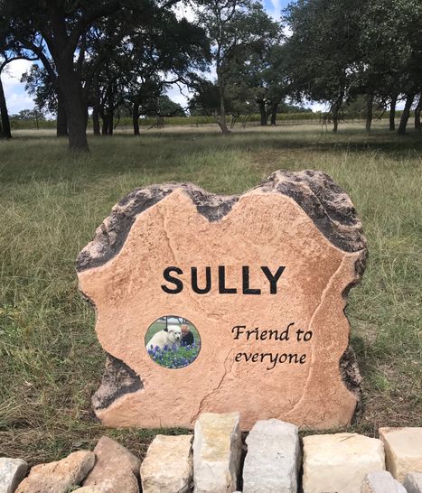 Hill Country Pet Memorial.JPG