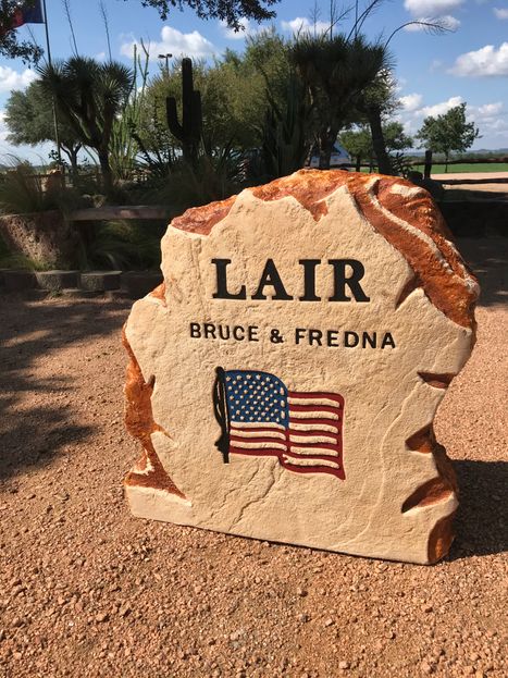 Kerrville Home and Garden Rock.JPG