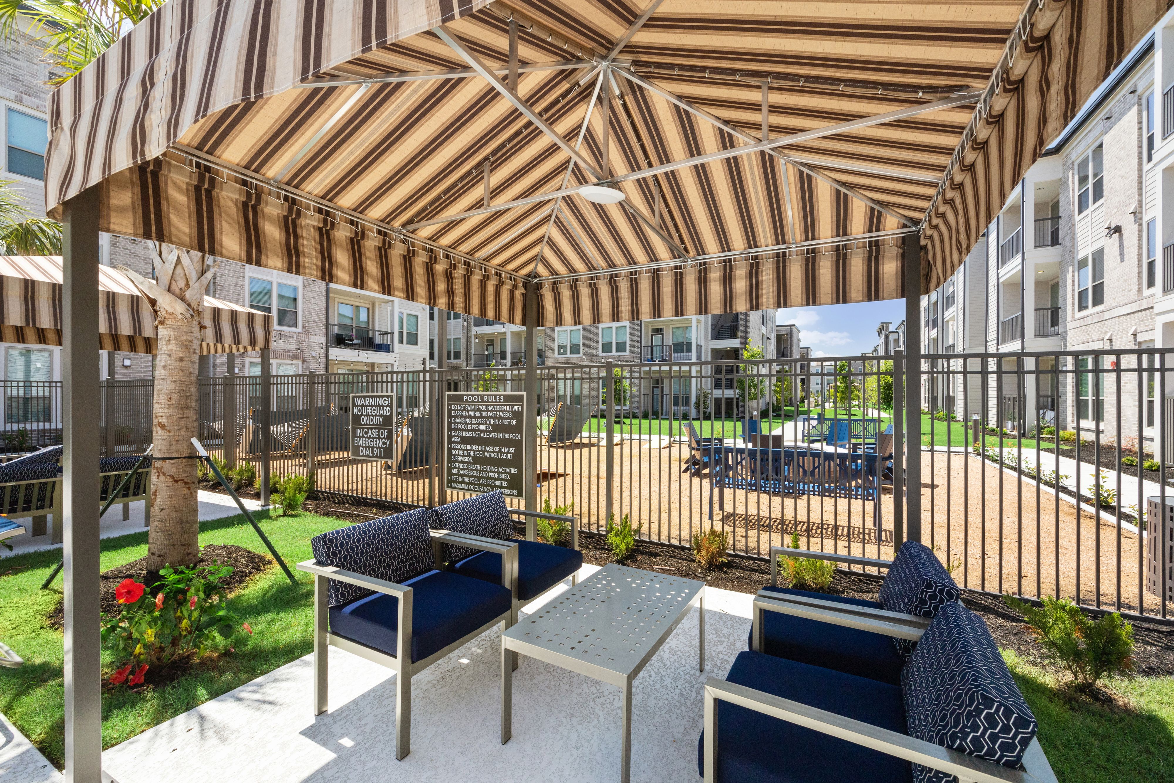 23-Pasadena Blvd W 800 IMG 104.jpg