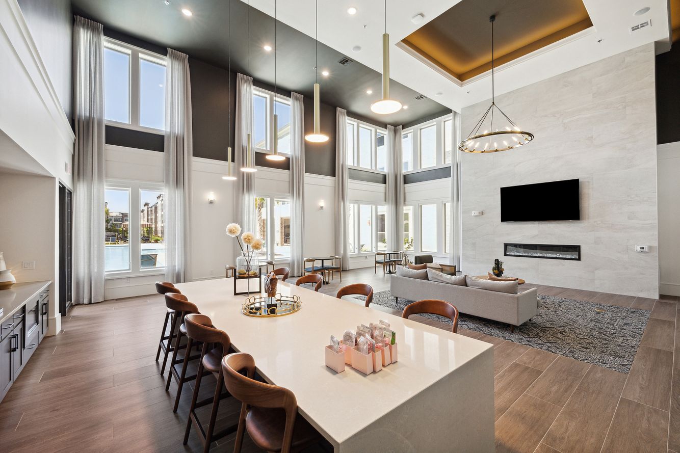 02-Pasadena Blvd W 800 IMG 03.jpg