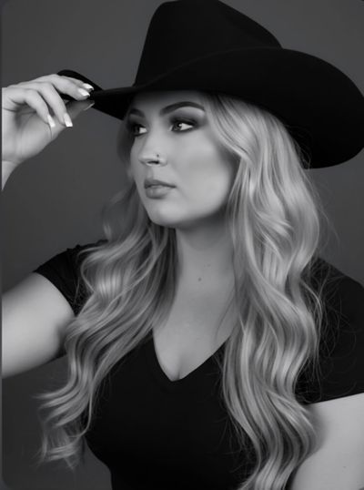 Blonding & Lived-In Color Specialist Tracy, CA