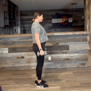FIT4MOM single leg deadlift with narrow row for moms.gif