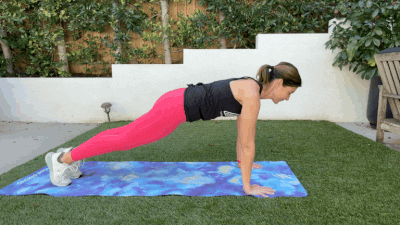 FIT4MOM Mountain Climber exercise.gif