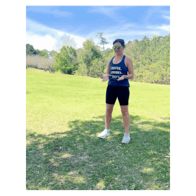 FIT4MOM mini band workout serve the tray 2.gif