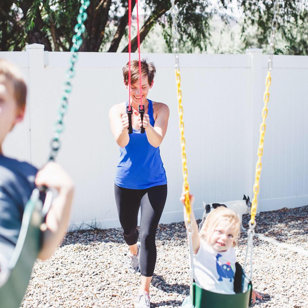Boss-Babe-Friday-Feature-Lindsay-Maurer-FIT4MOM-Fruita.png