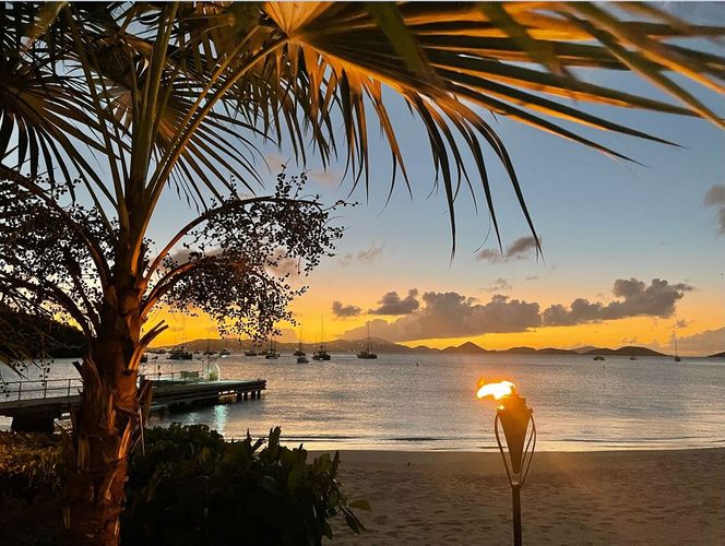 VillAllure Evening Beach.JPG