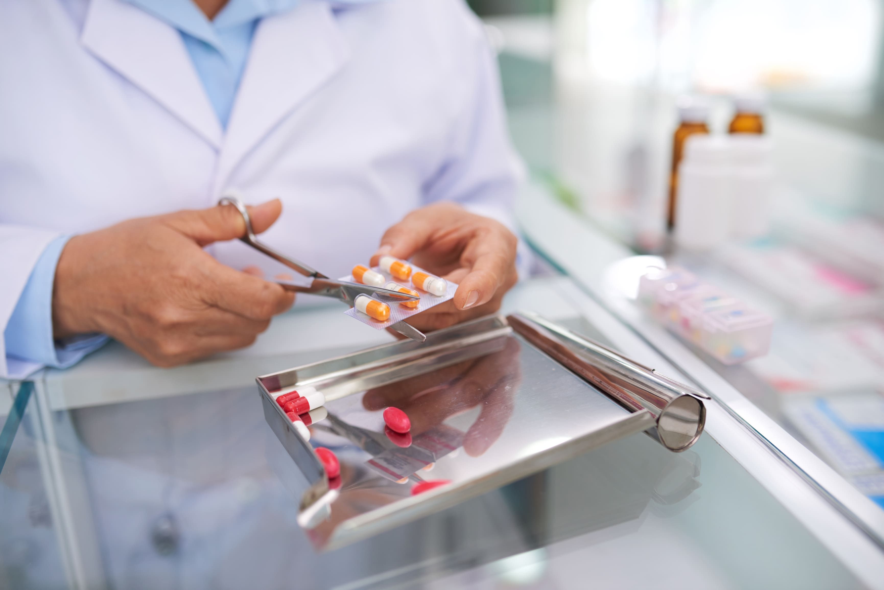 Simplify your daily routine with clearly organized packaging sorted by date and time Multi-Dose Packaging