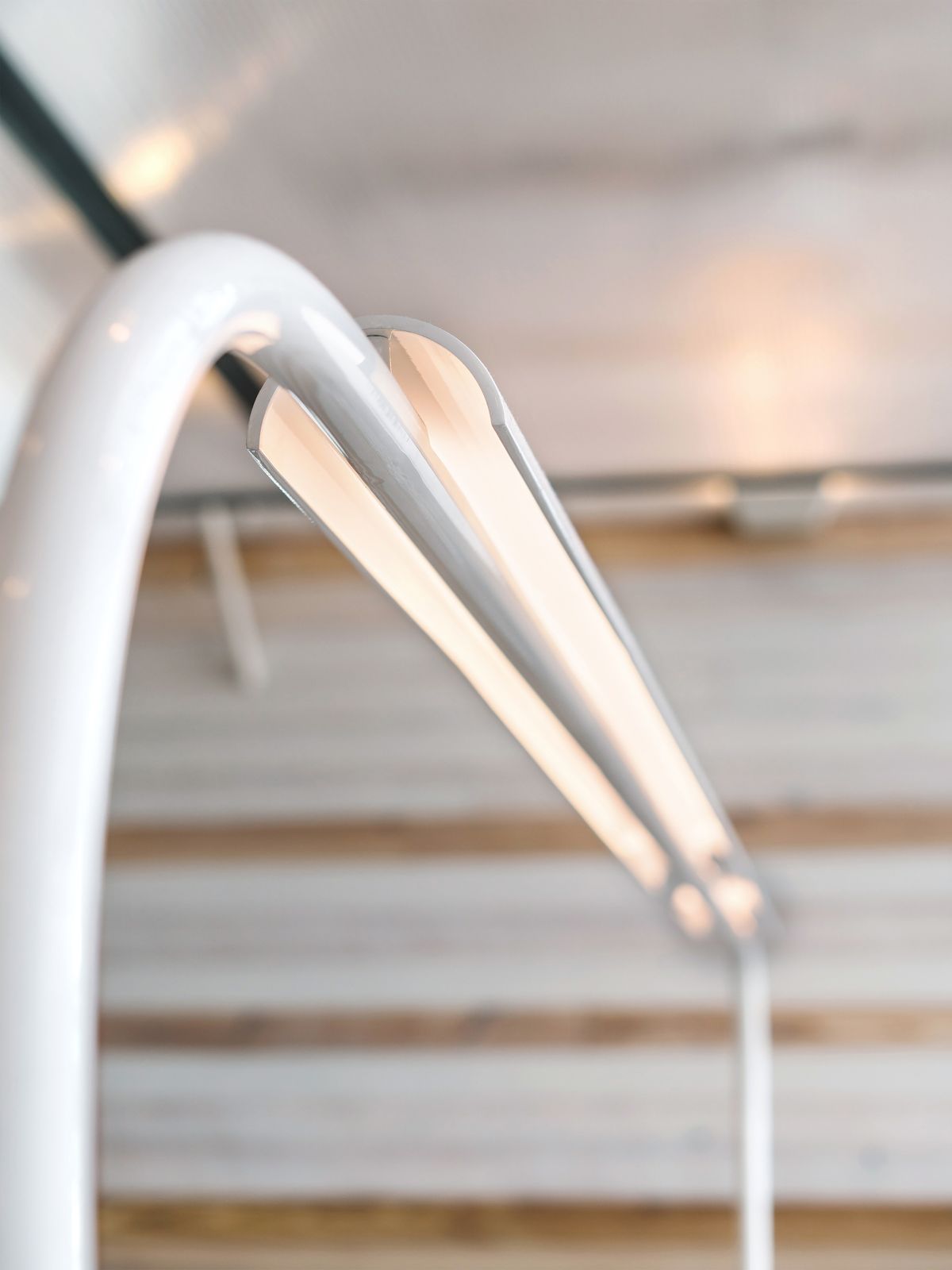 Tube Light.jpg