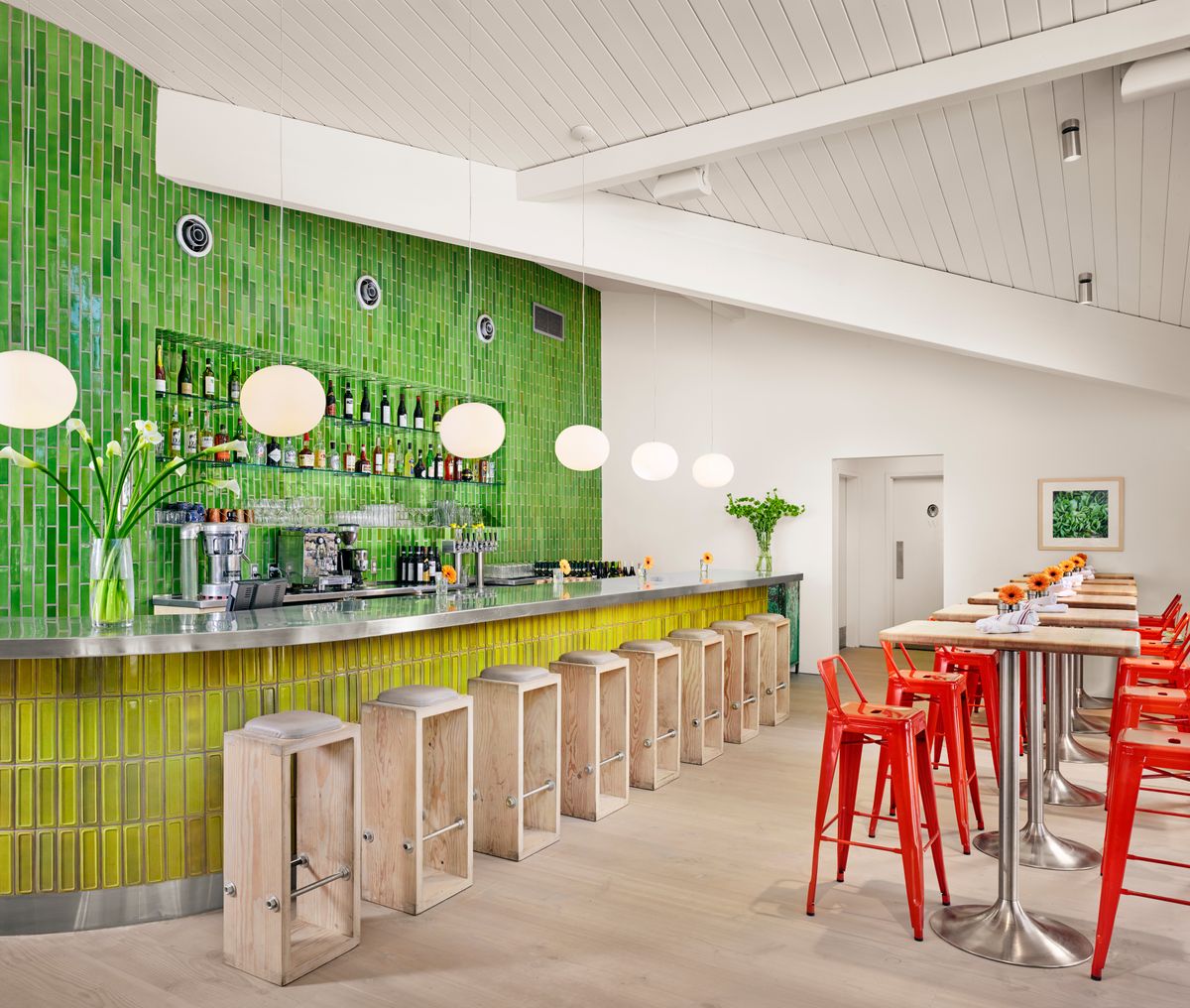 bar116311.jpg