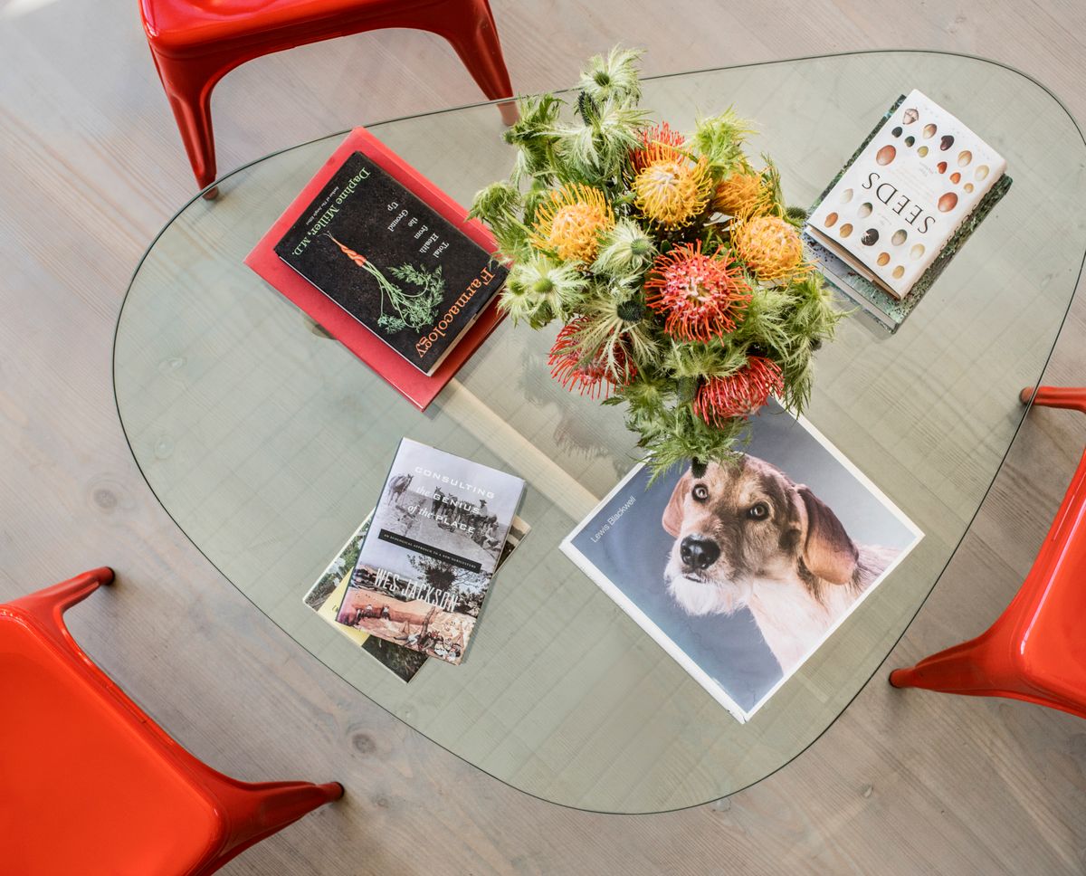 tabledetail0014.jpg