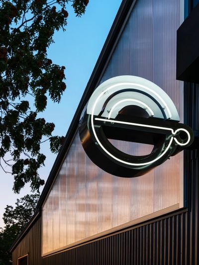 GG Sign.jpg