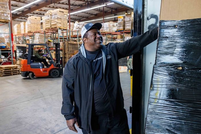 Cotton CA Wildfire Donation Delivery-81.jpg