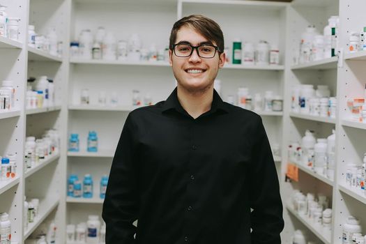 Alex, Pharmacy Intern Alex, Pharmacy Intern